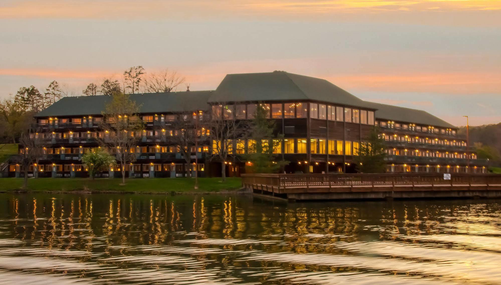 Ymca Trout Lodge Potosi エクステリア 写真
